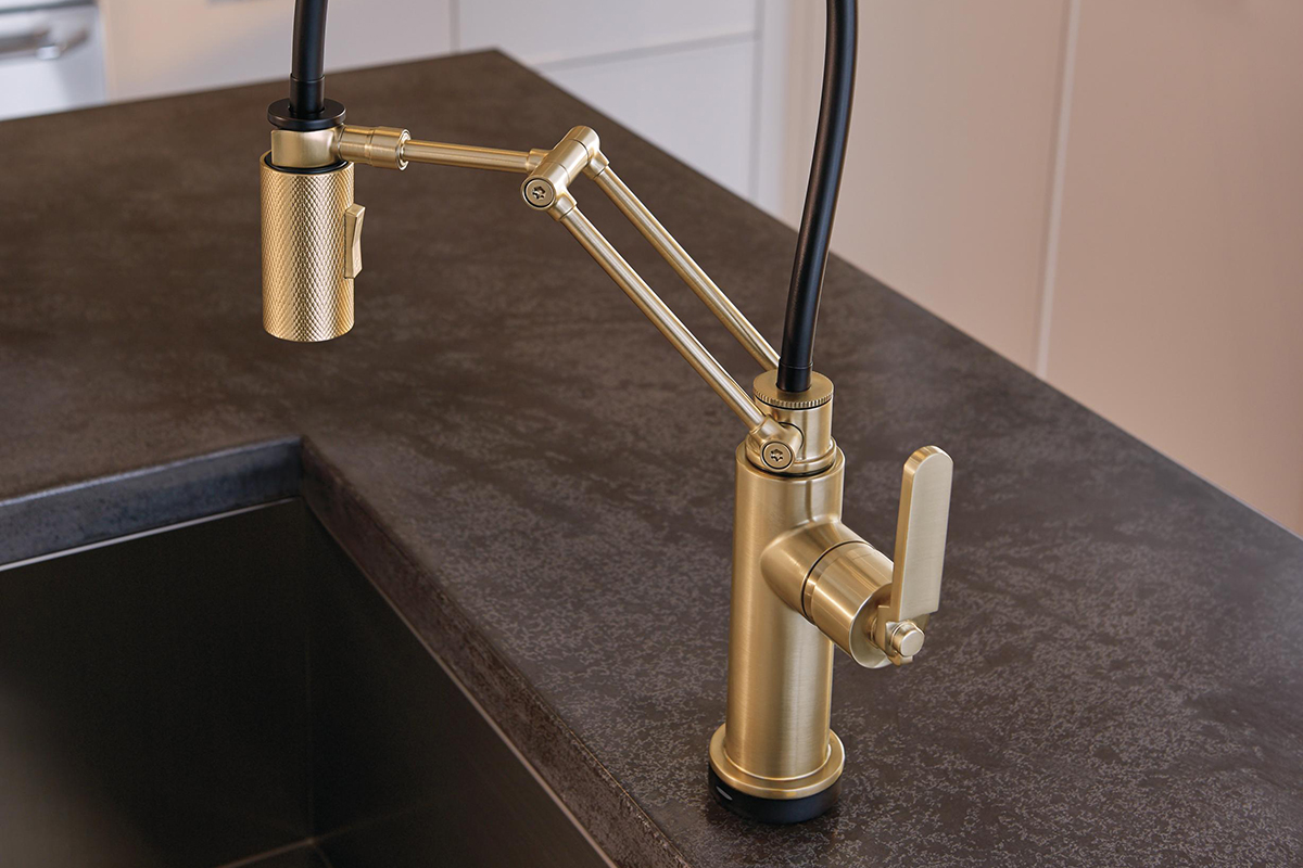 The Articulating Kitchen Faucet Brizo 9369